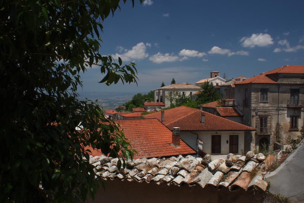 Palazzo Ruggiero Bed & Breakfast Montefusco Exterior photo
