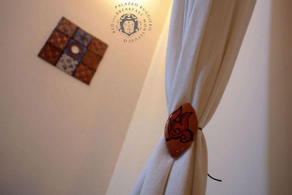 Palazzo Ruggiero Bed & Breakfast Montefusco Exterior photo